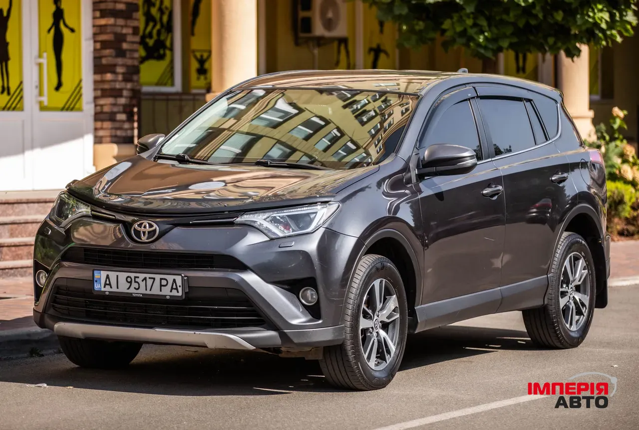 Toyota RAV4 - фото 24