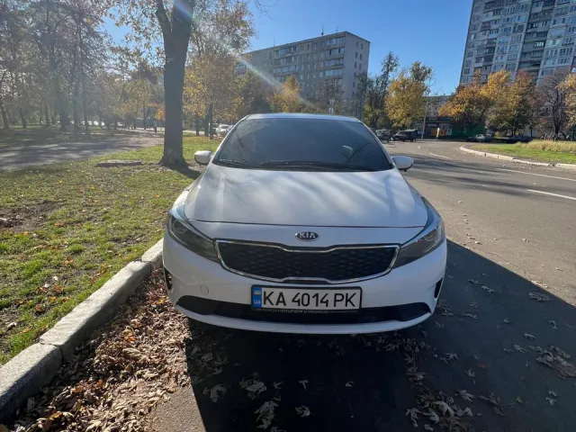 Kia Forte - фото 2