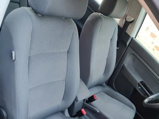 Volkswagen Golf Plus - фото 5