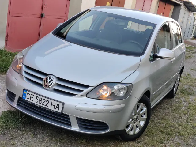 Volkswagen Golf Plus - фото 2