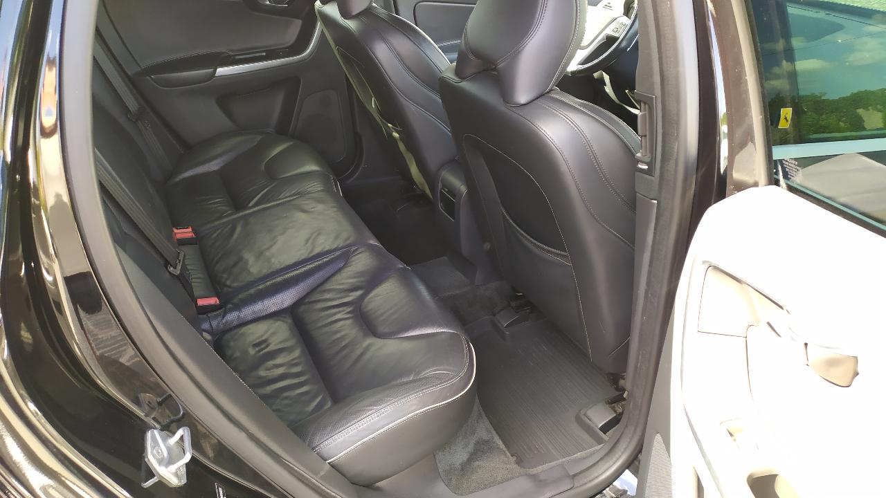 Volvo XC60 - фото 33