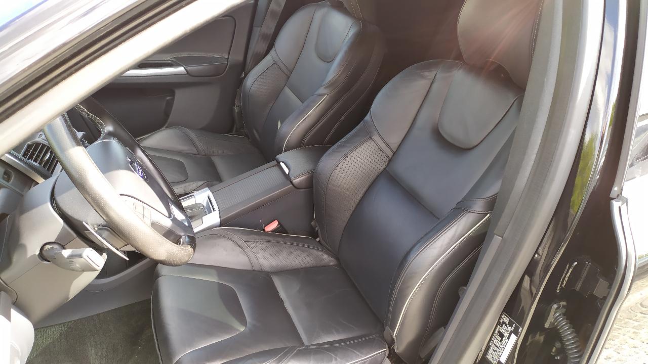 Volvo XC60 - зображення 2