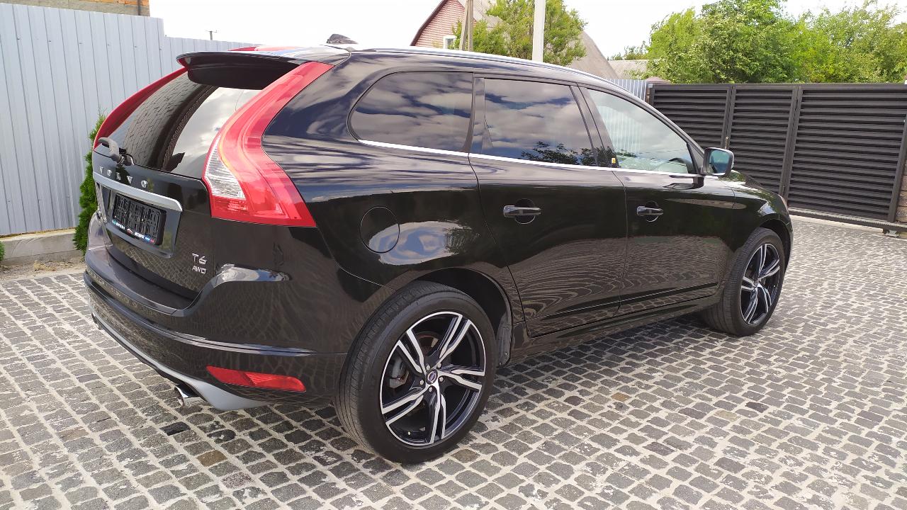 Volvo XC60 - фото 19