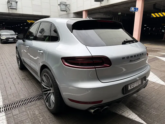 Porsche Macan - фото 5