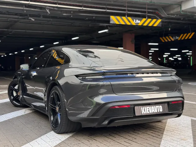 Porsche Taycan - фото 4