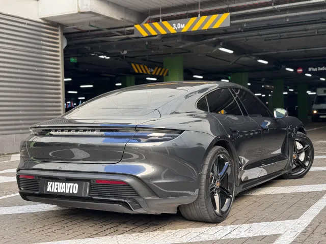 Porsche Taycan - фото 3