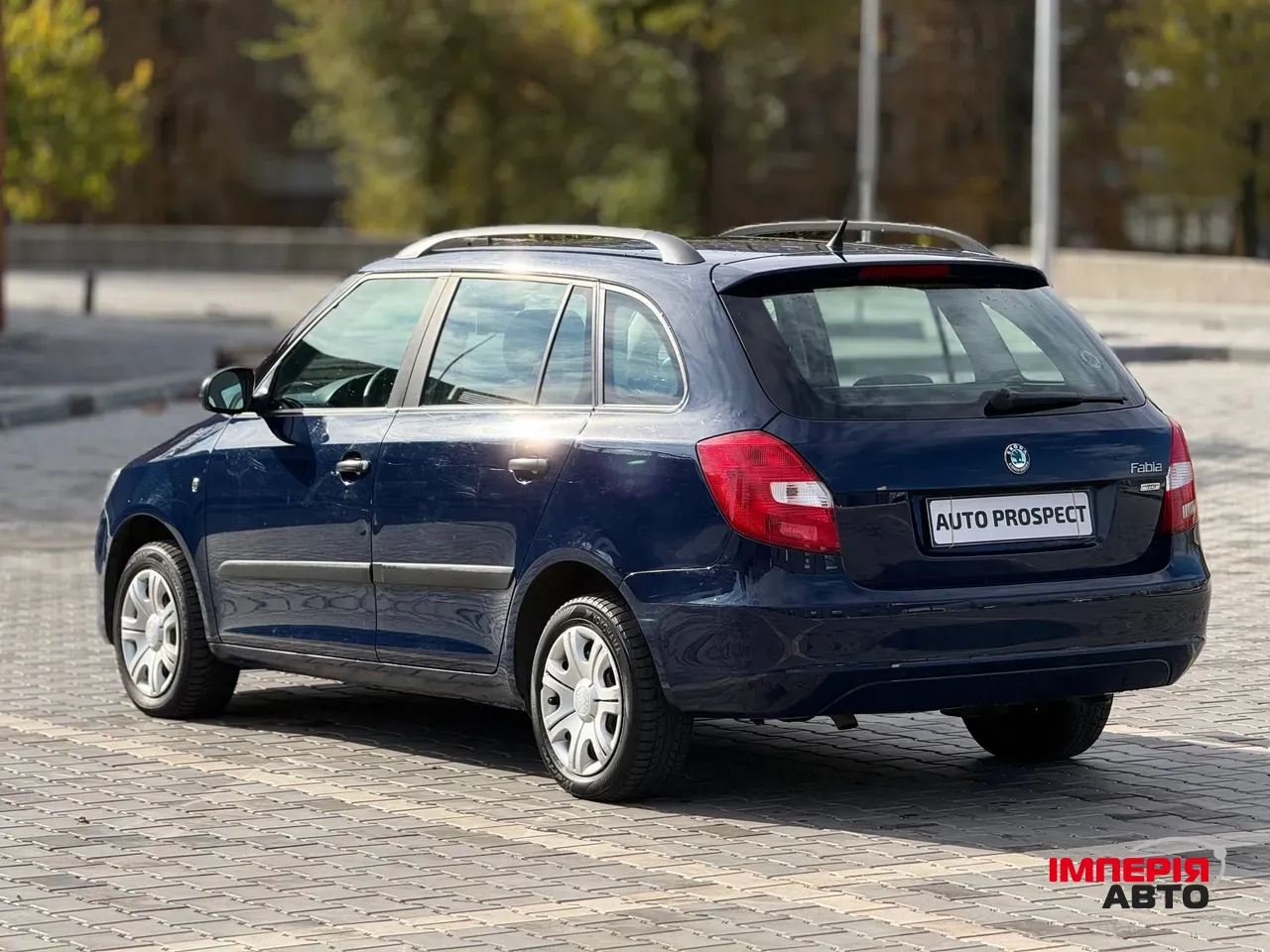 Skoda Fabia - фото 5