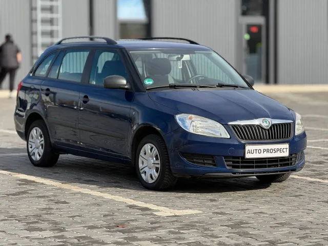 Skoda Fabia - фото 1