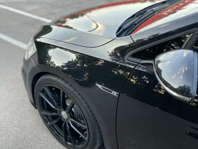 Volkswagen Golf R - фото 5