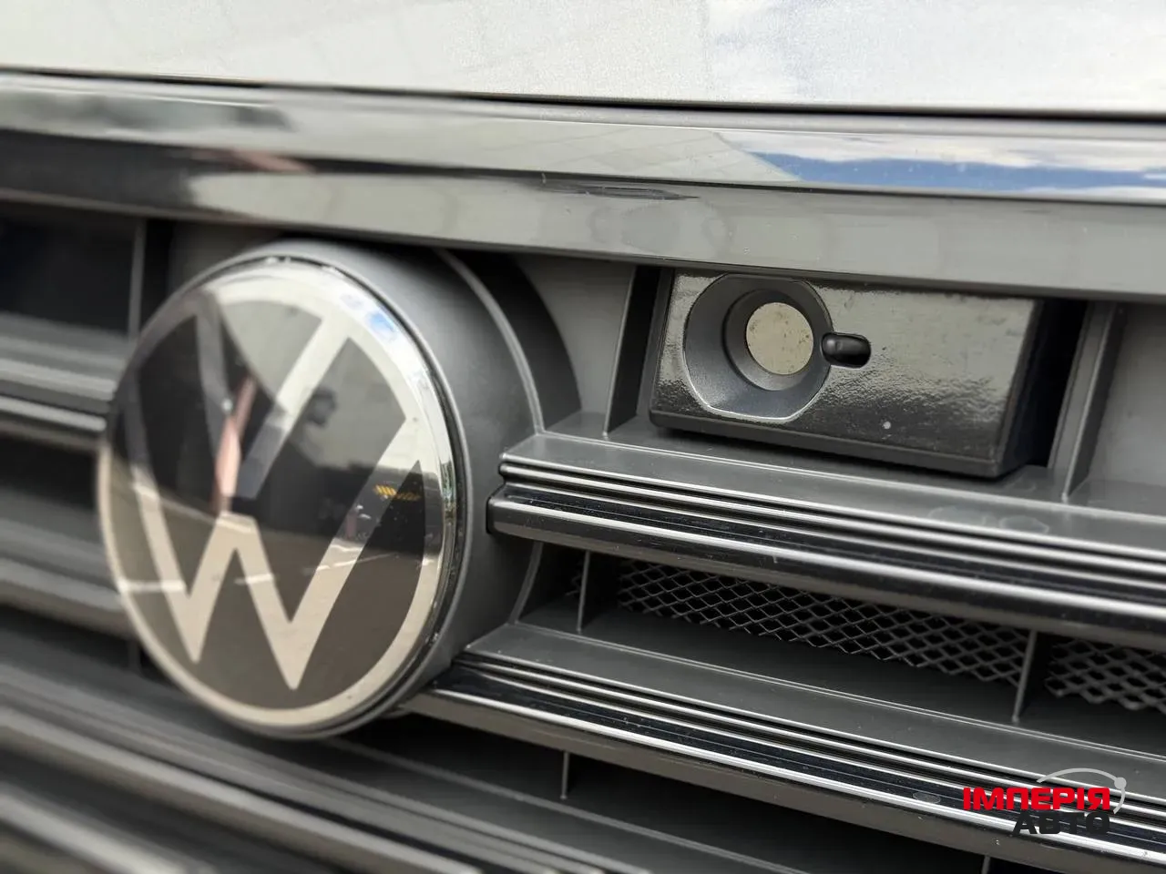 Volkswagen Touareg - фото 4