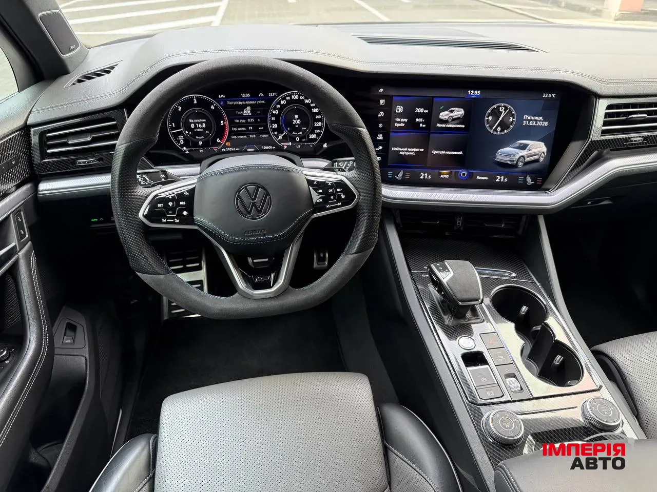 Volkswagen Touareg - фото 14