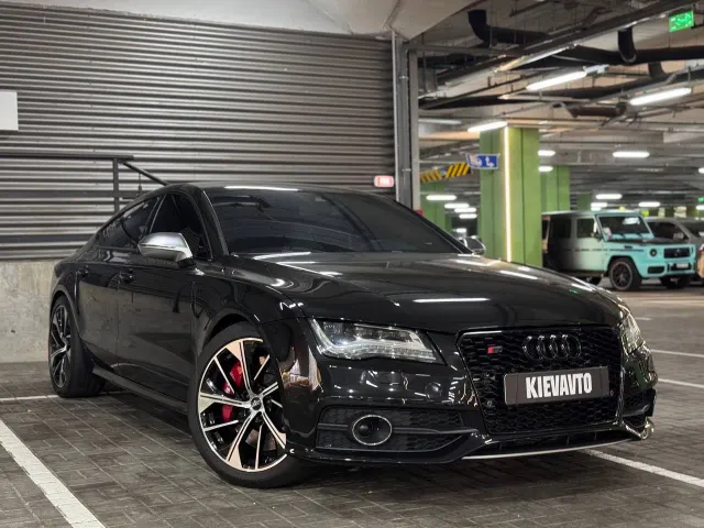 Audi S7 - фото 2