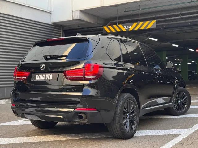 BMW X5 - фото 3