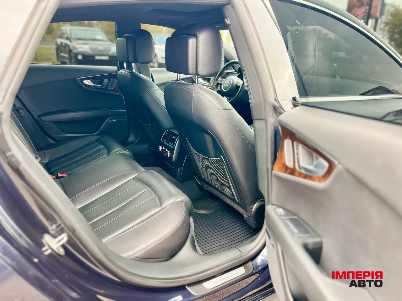 Audi A7 - фото 19