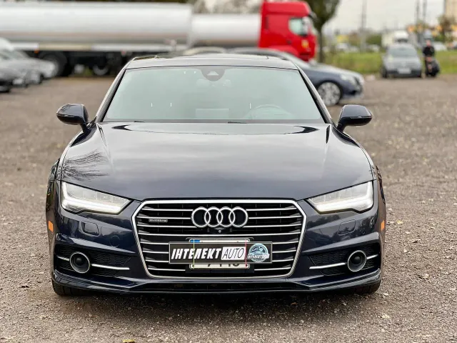 Audi A7 - фото 2
