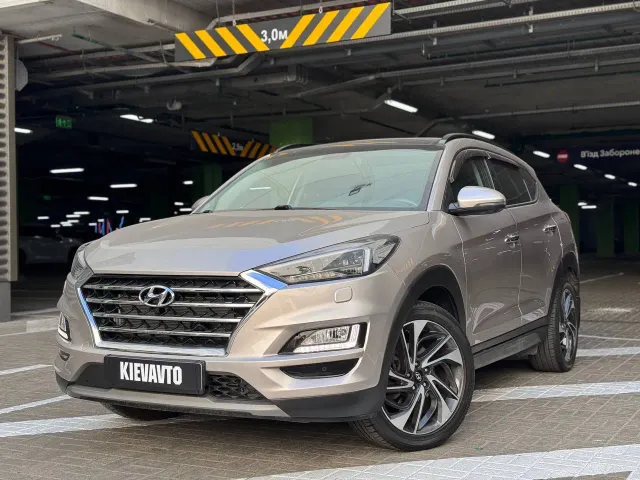 Hyundai Tucson - фото 1