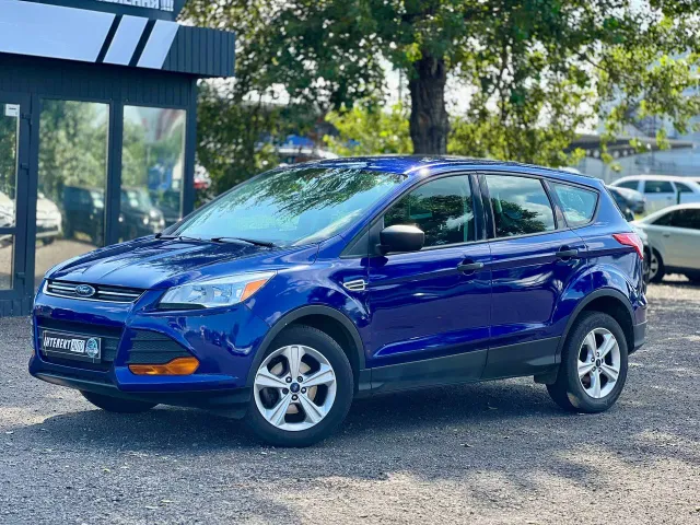 Ford Escape - фото 1