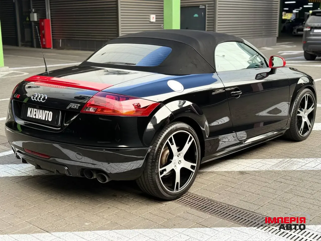 Audi TT - фото 6