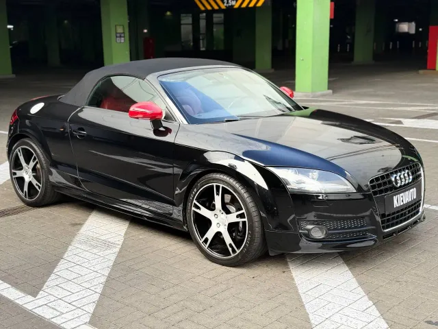 Audi TT - фото 3