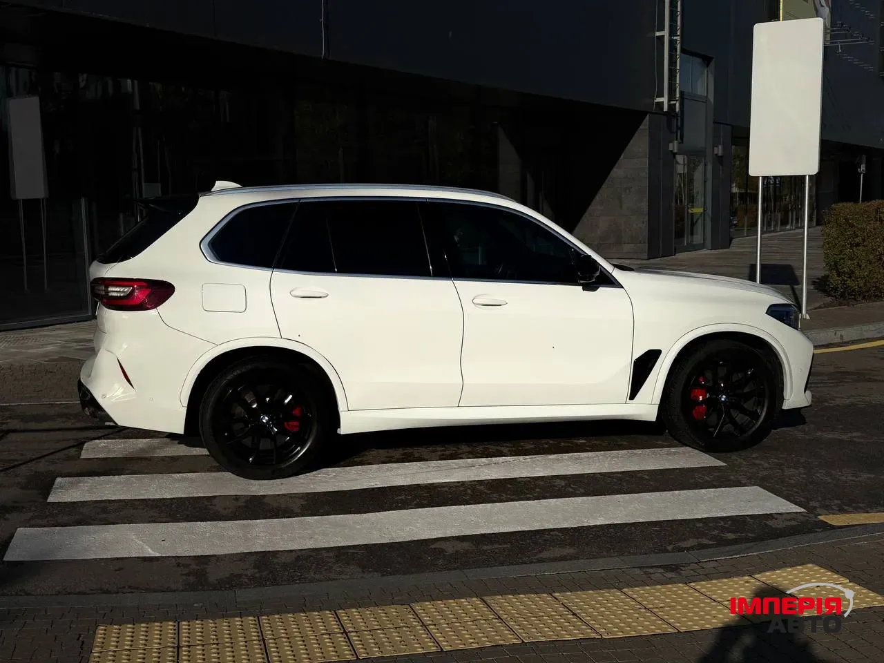 BMW X5 - фото 6