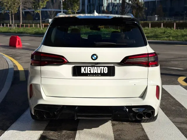 BMW X5 - фото 4