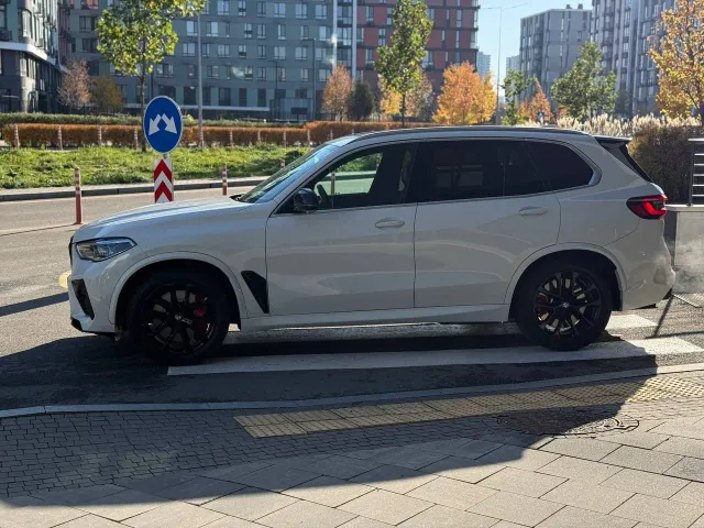BMW X5 - фото 5
