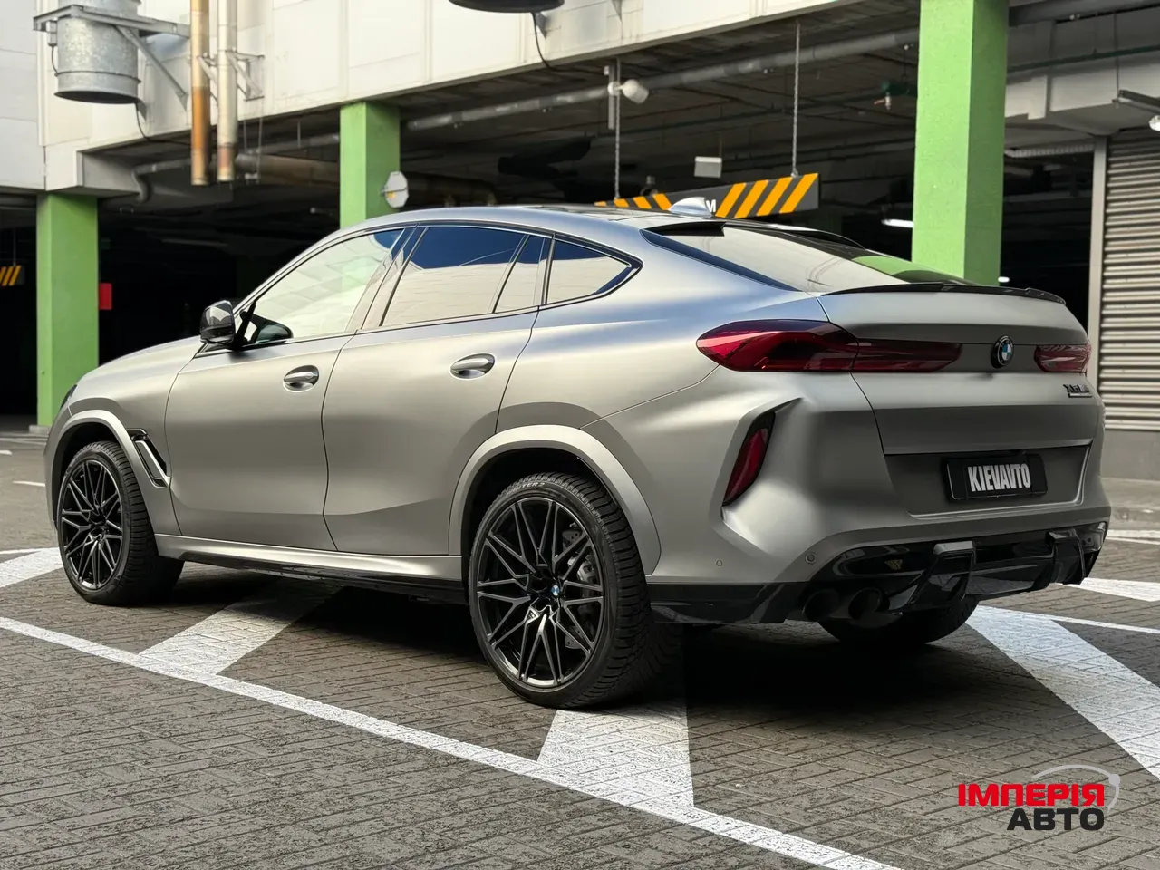 BMW X6 M - фото 7