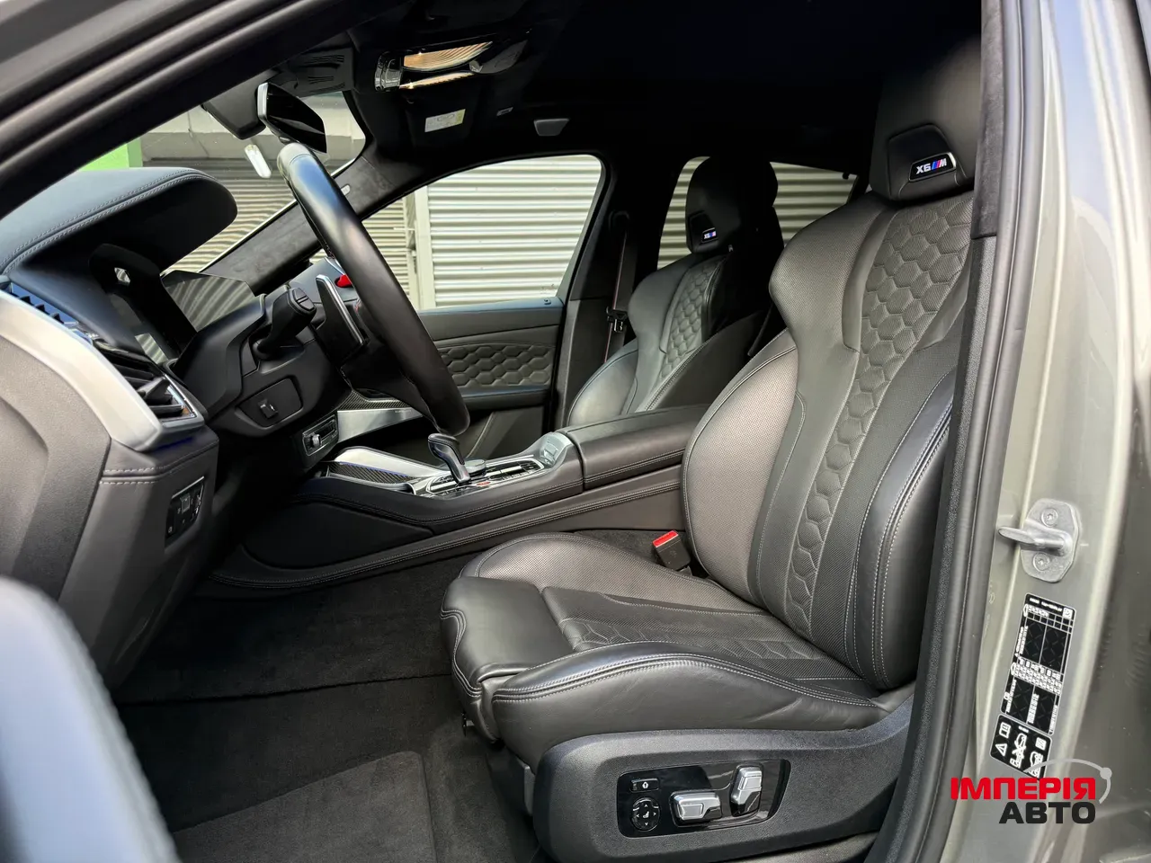 BMW X6 M - фото 14