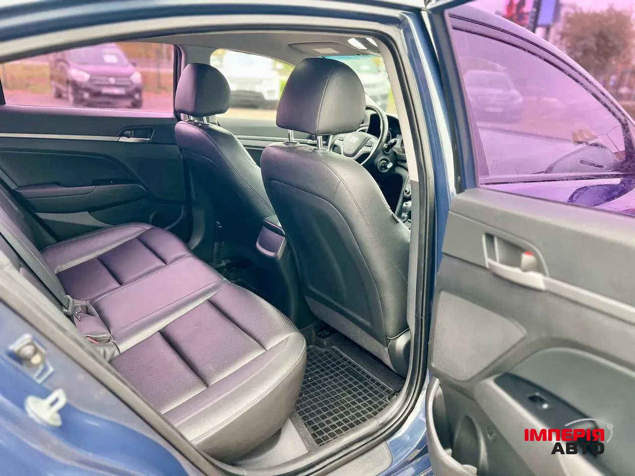 Hyundai Avante - фото 17