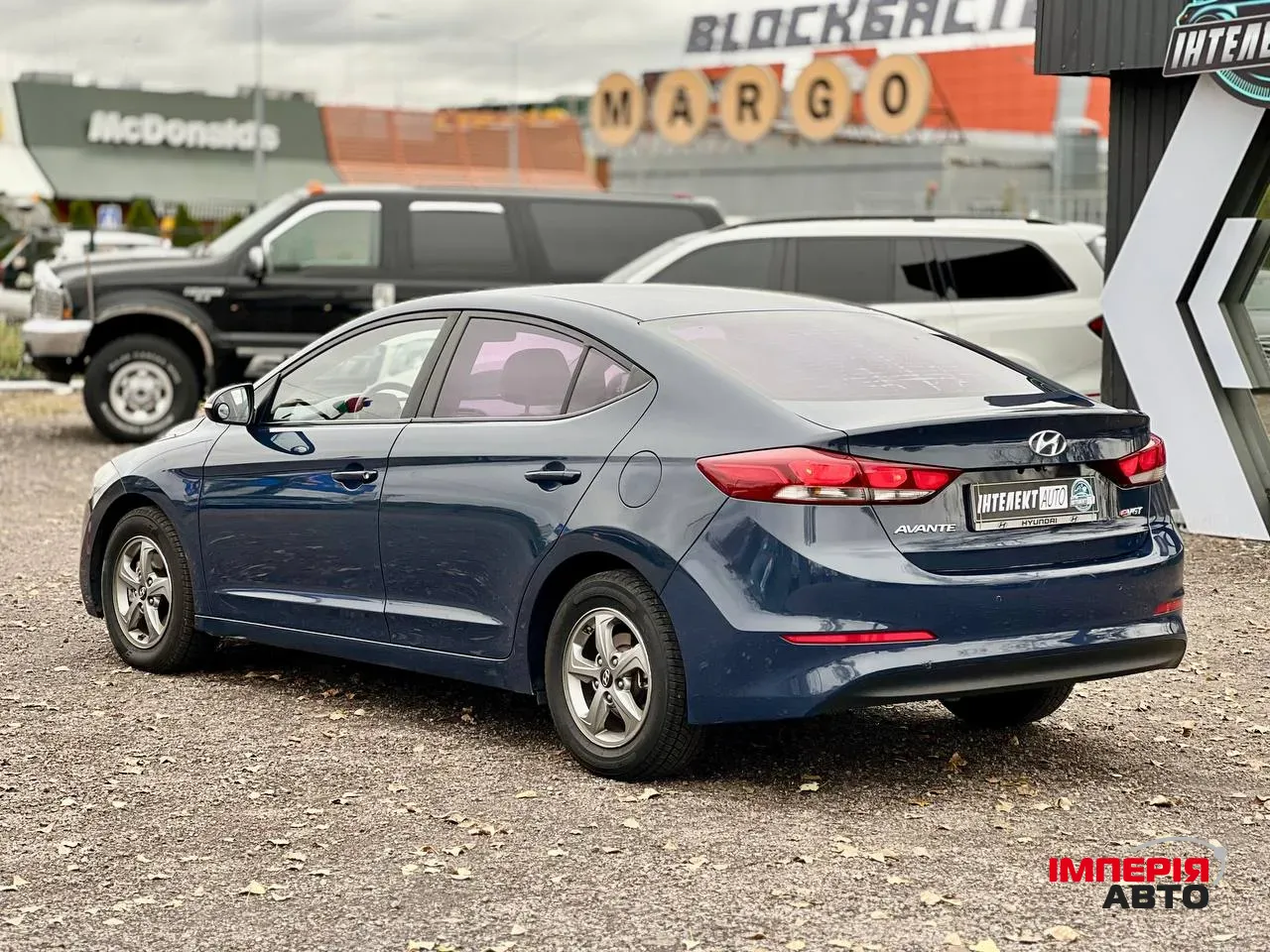 Hyundai Avante - фото 3