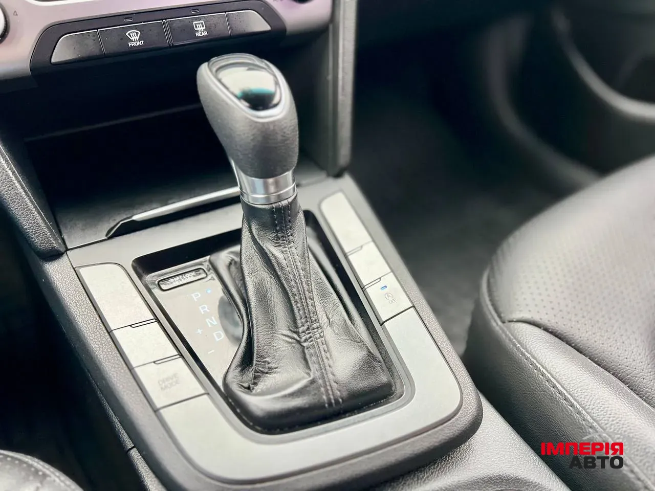 Hyundai Avante - фото 22