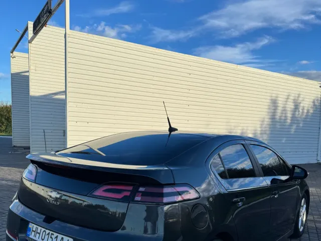 Chevrolet Volt - фото 4