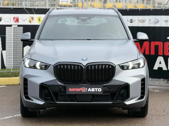 BMW X5 - фото 3
