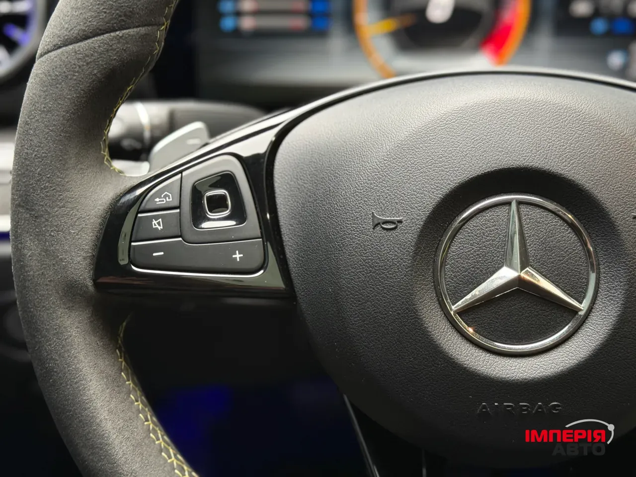 Mercedes-Benz E-Класс AMG - фото 18