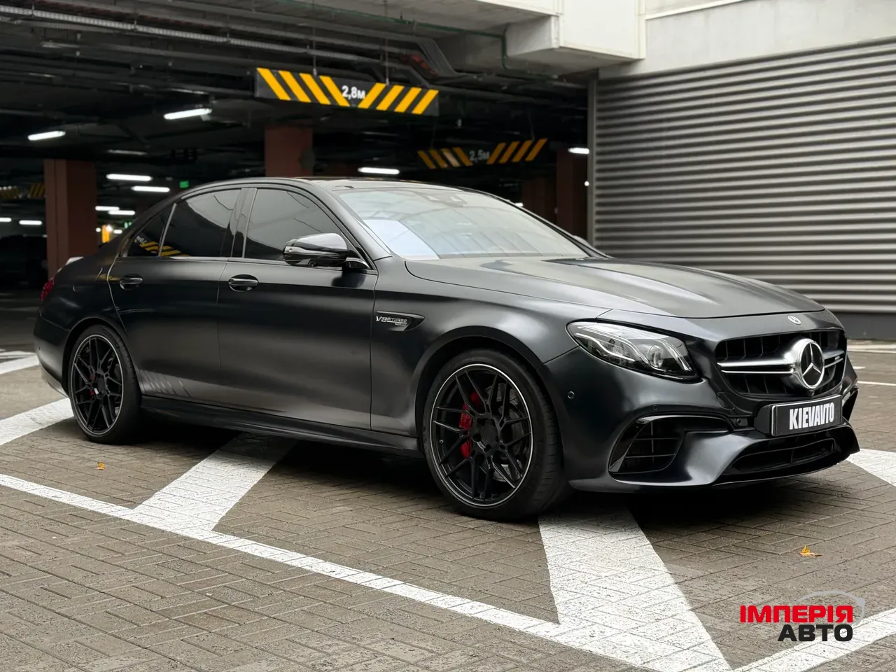 Mercedes-Benz E-Класс AMG - фото 9