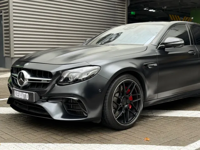 Mercedes-Benz E-Класс AMG - фото 2