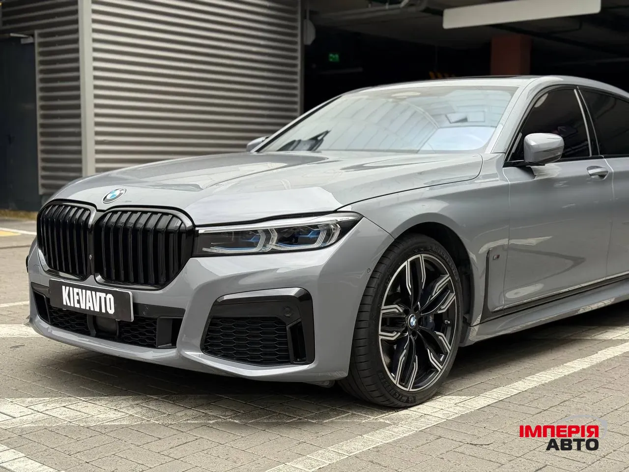 BMW 7 серії - фото 2