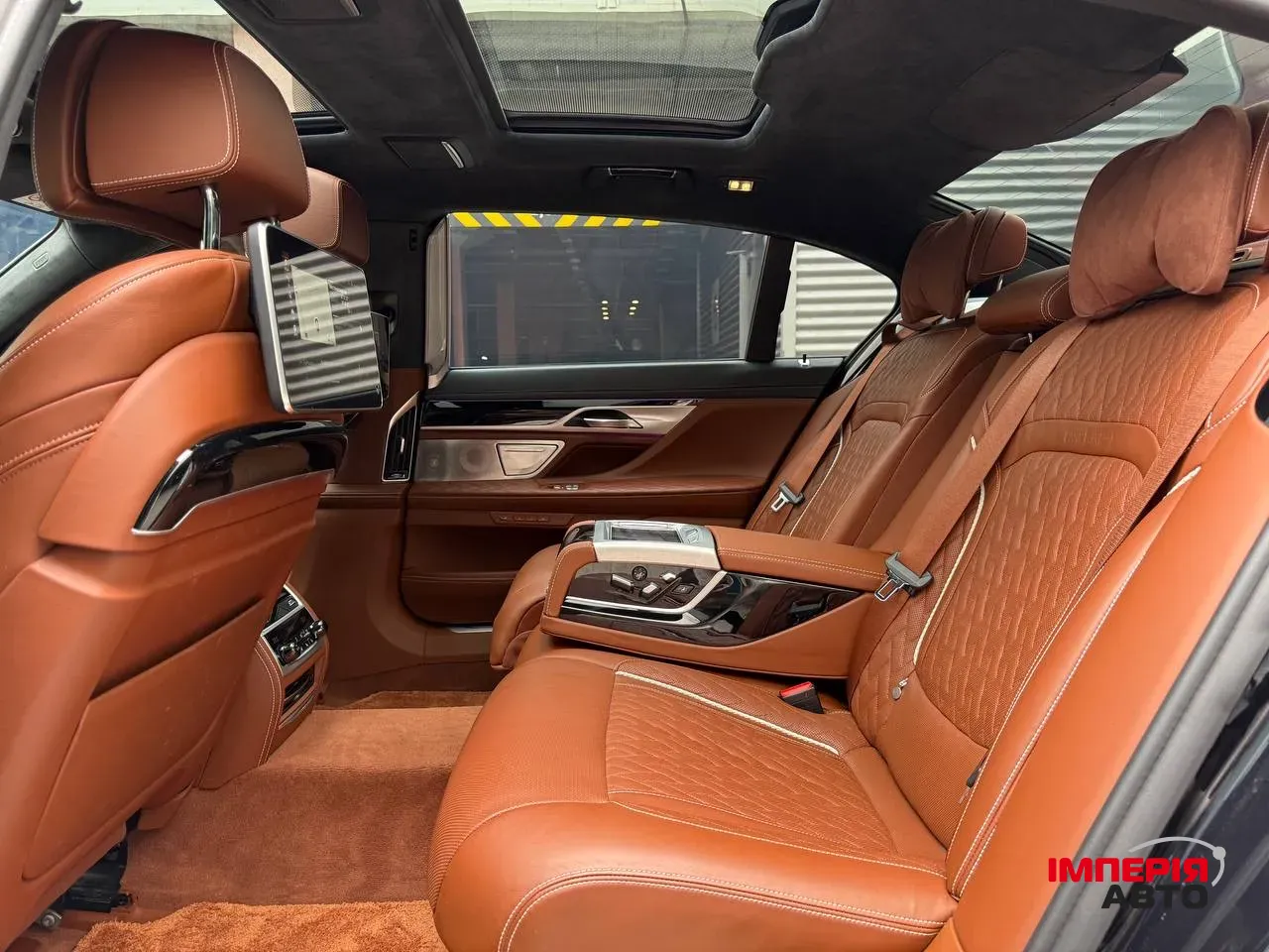 BMW 7 серії - фото 27