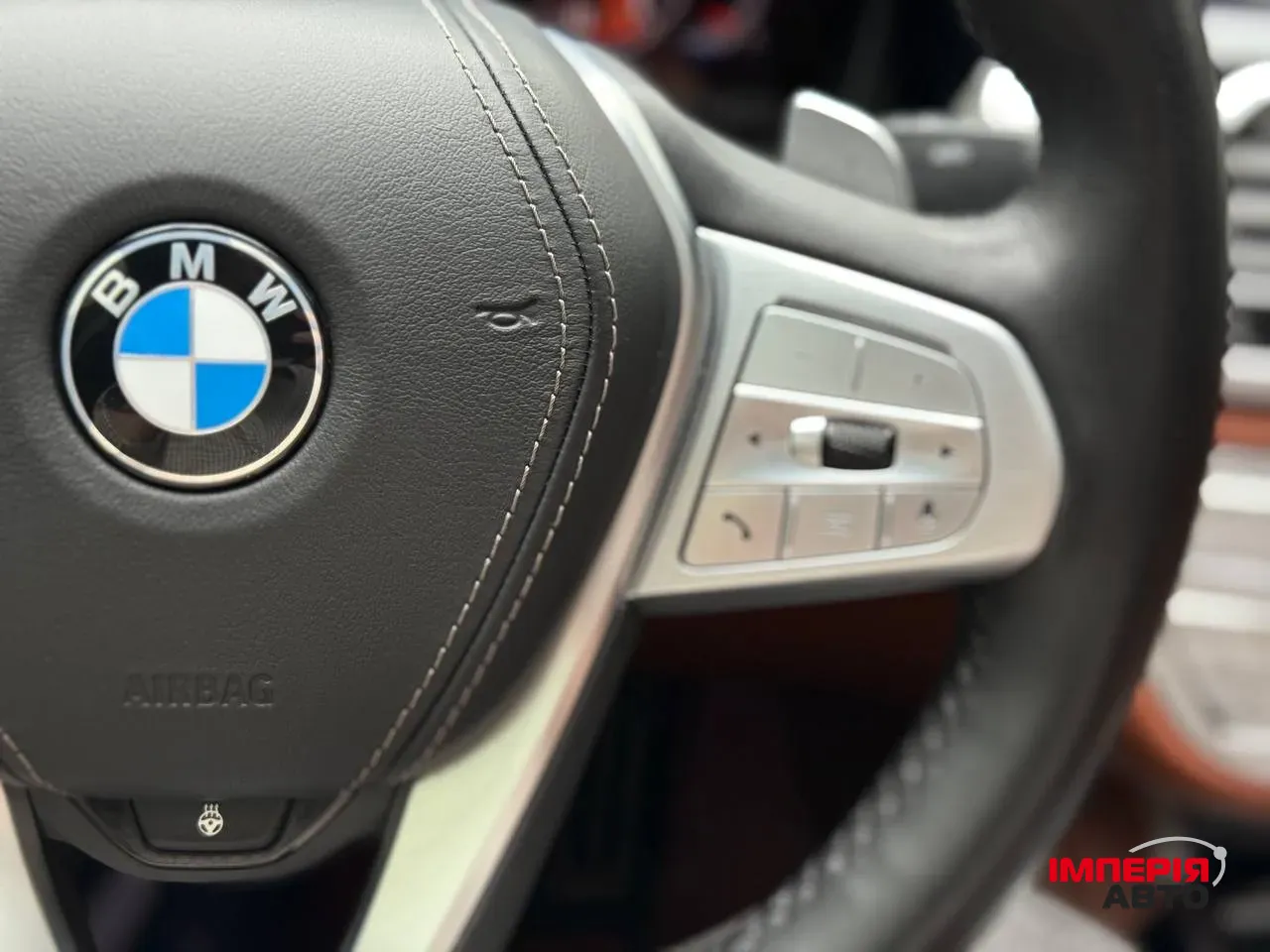 BMW 7 серії - фото 19