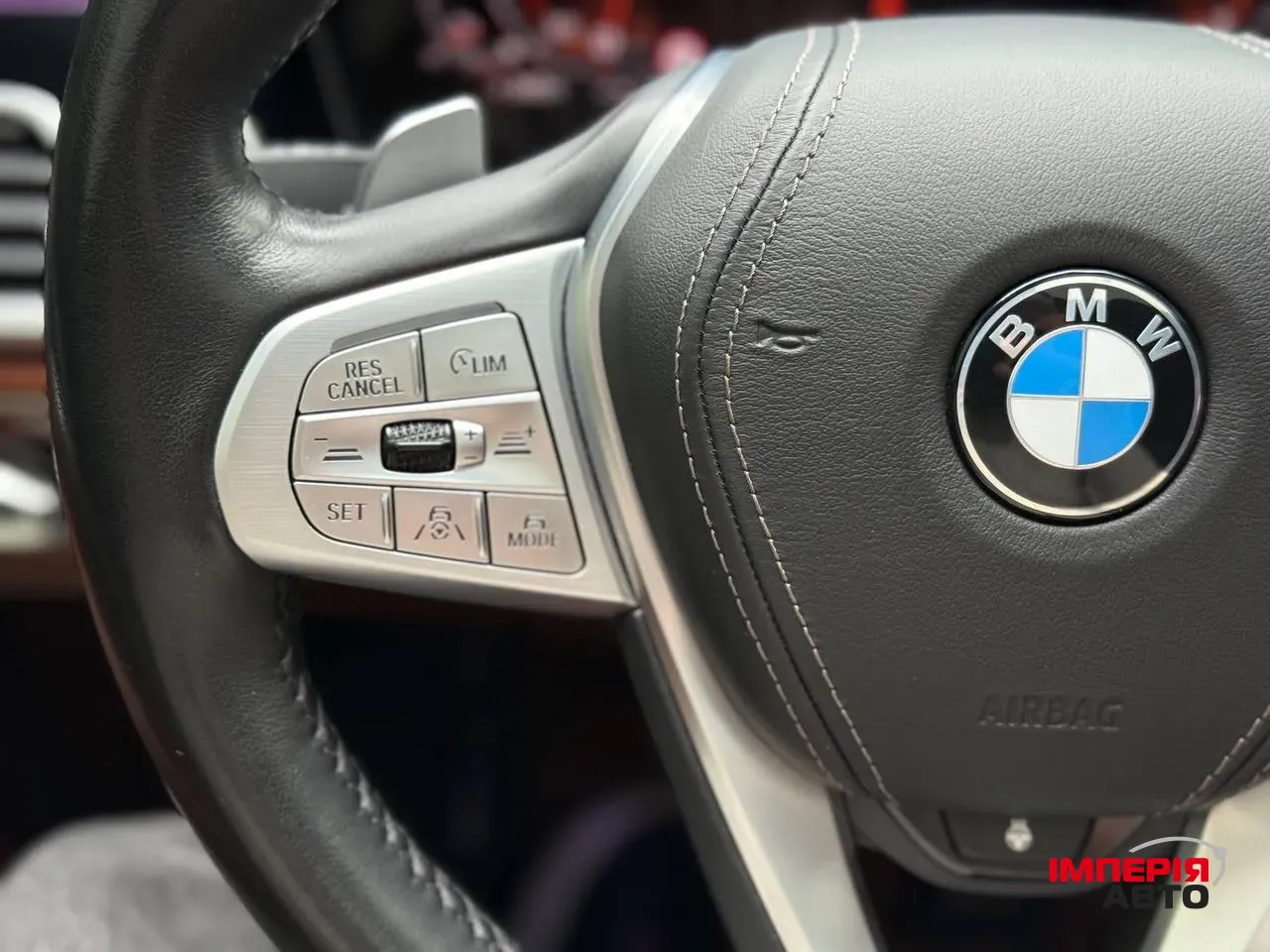 BMW 7 серії - фото 18