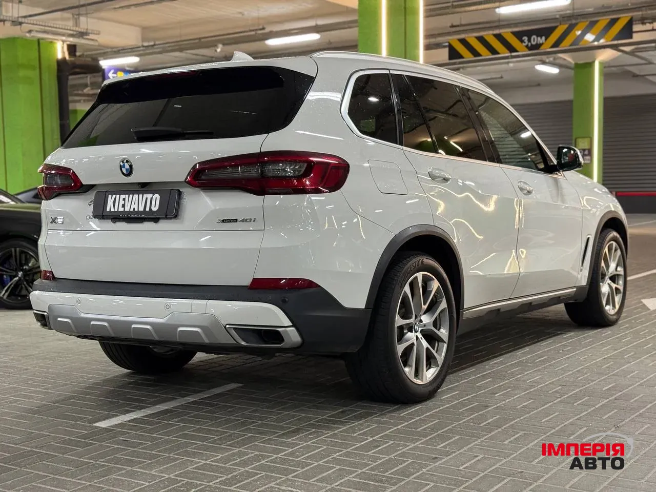 BMW X5 - фото 8