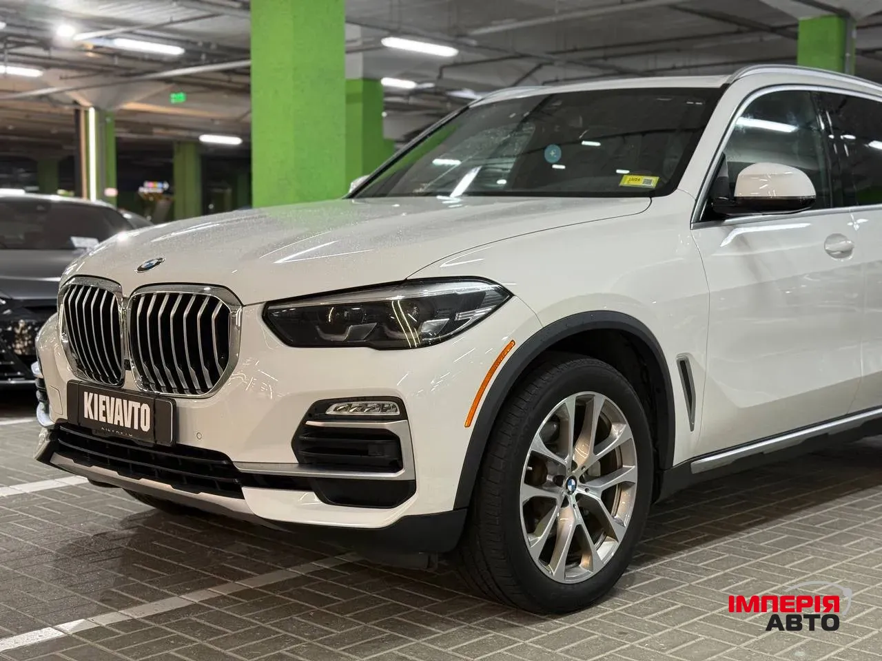 BMW X5 - фото 2