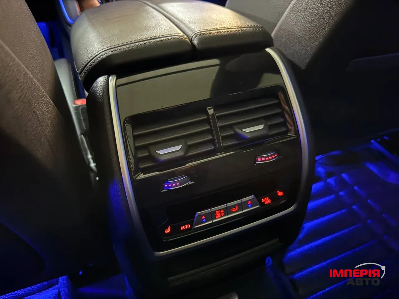 BMW X5 - фото 21