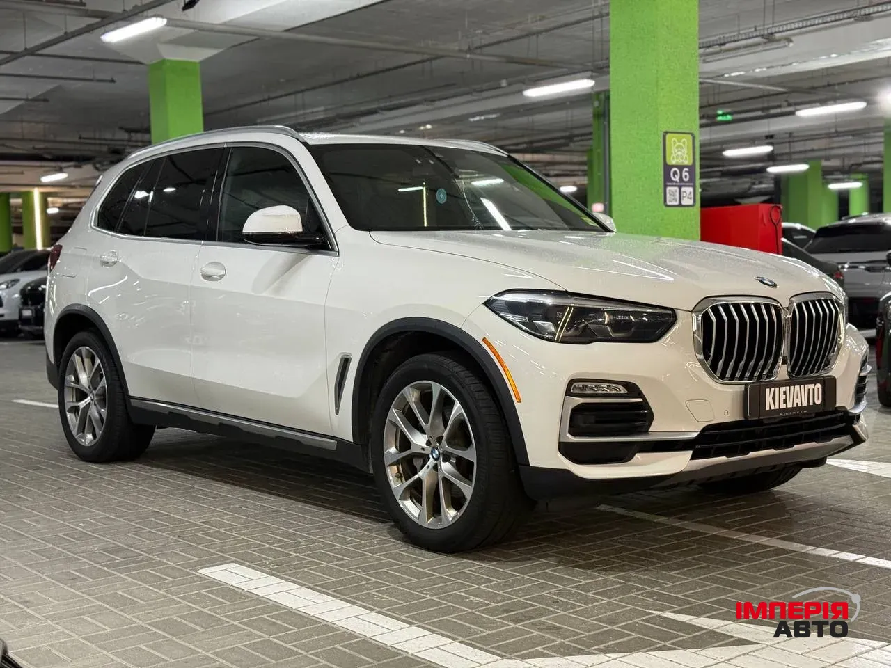 BMW X5 - фото 9