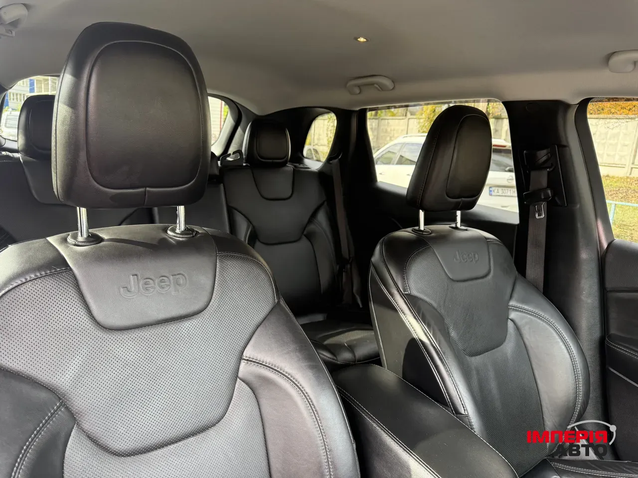 Jeep Cherokee - фото 25