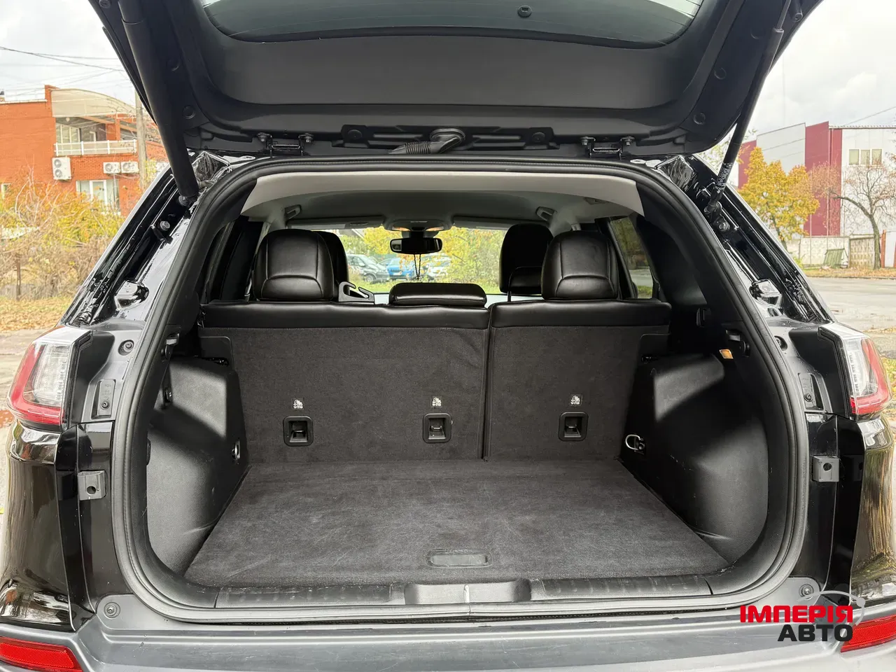 Jeep Cherokee - фото 32