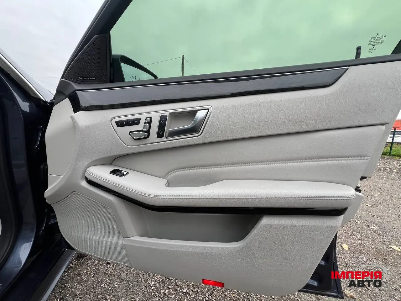 Mercedes-Benz E-Класс - фото 17