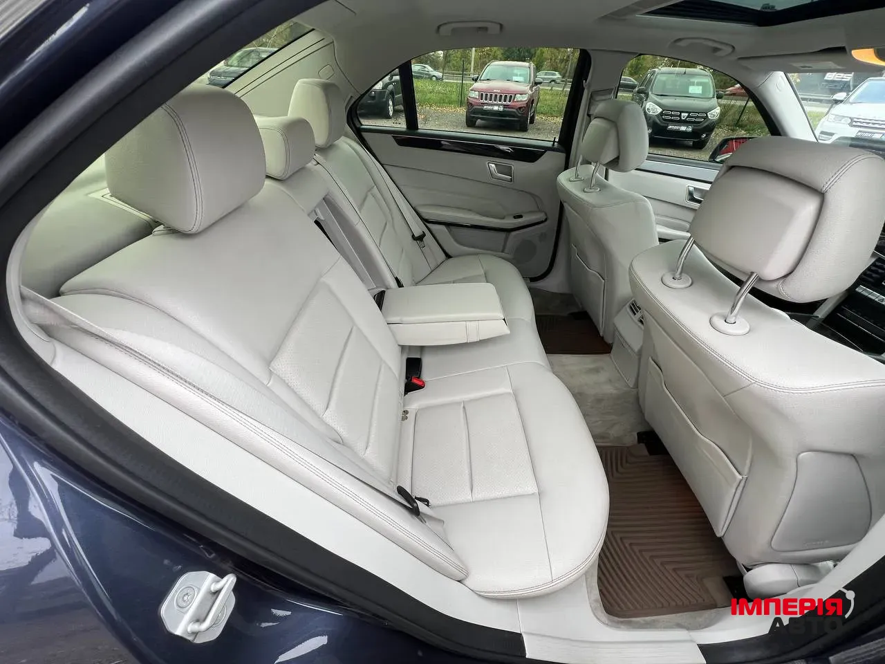 Mercedes-Benz E-Класс - фото 18