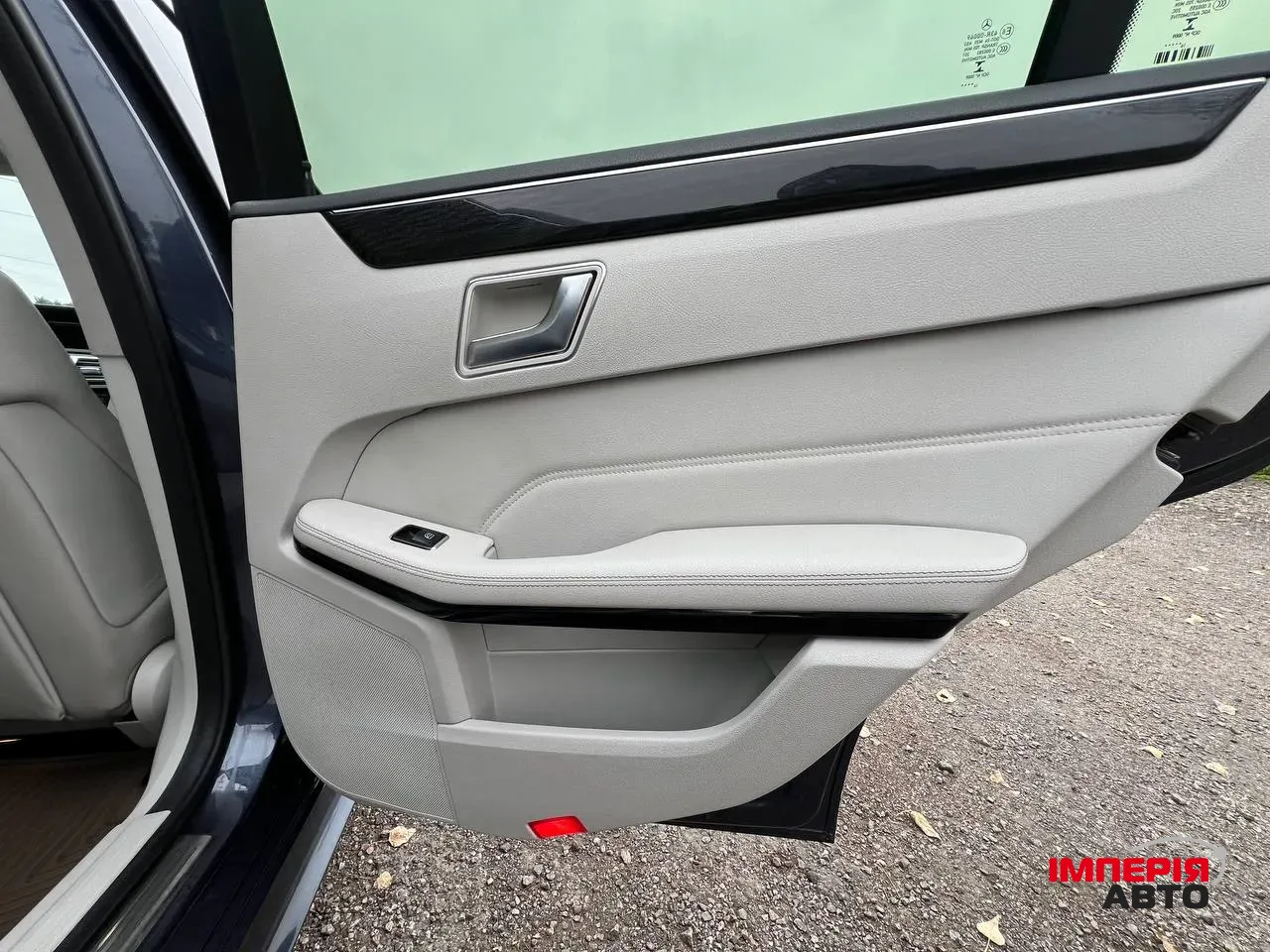 Mercedes-Benz E-Класс - фото 19