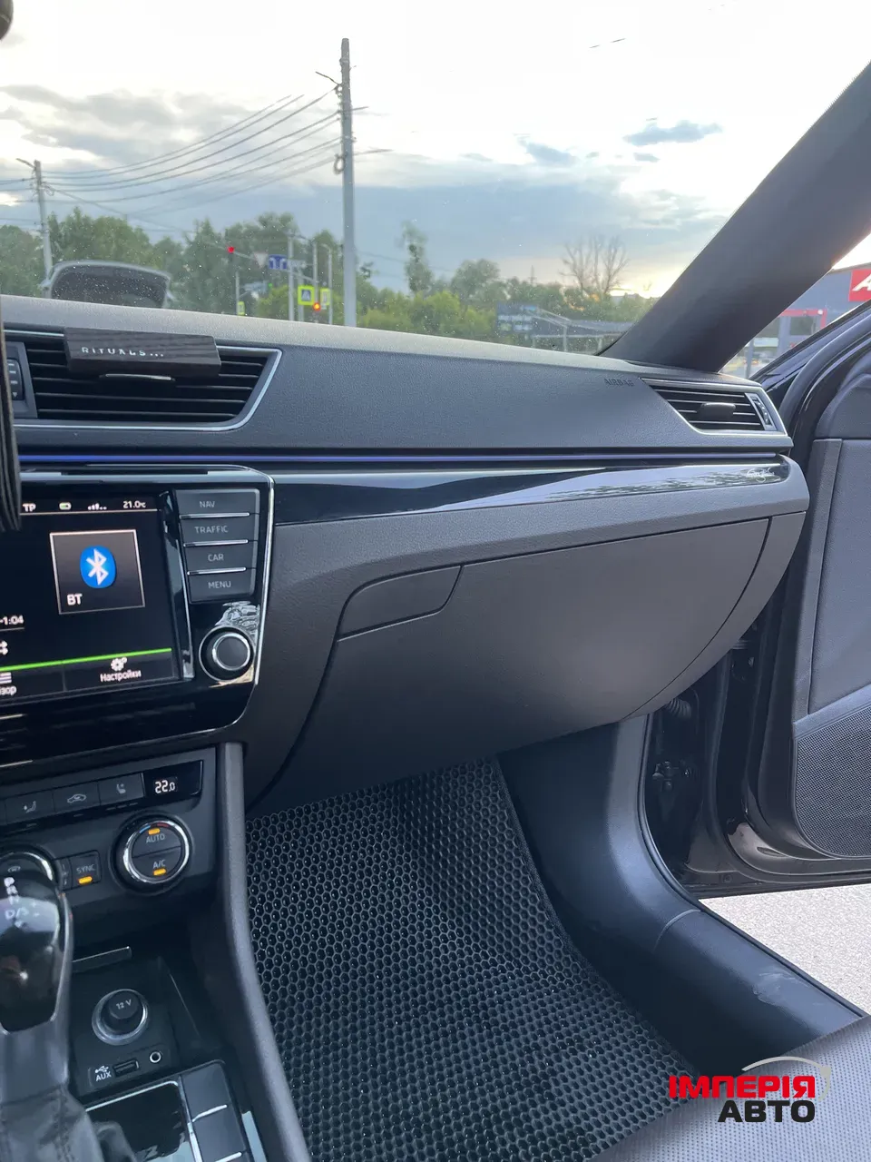 Skoda Superb - фото 30